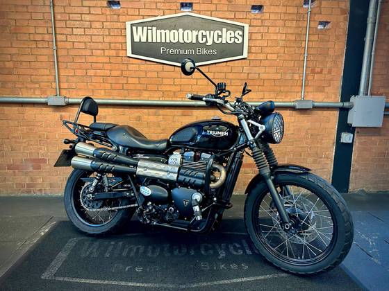 TRIUMPH STREET SCRAMBLER TRIUMPH STREET SCRAMBLER